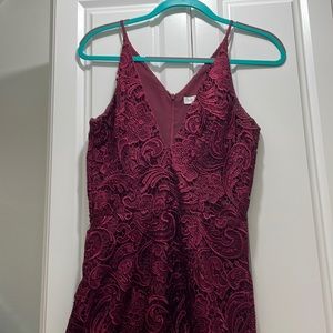 Dress the Population Ava Lace Minidress in Berry